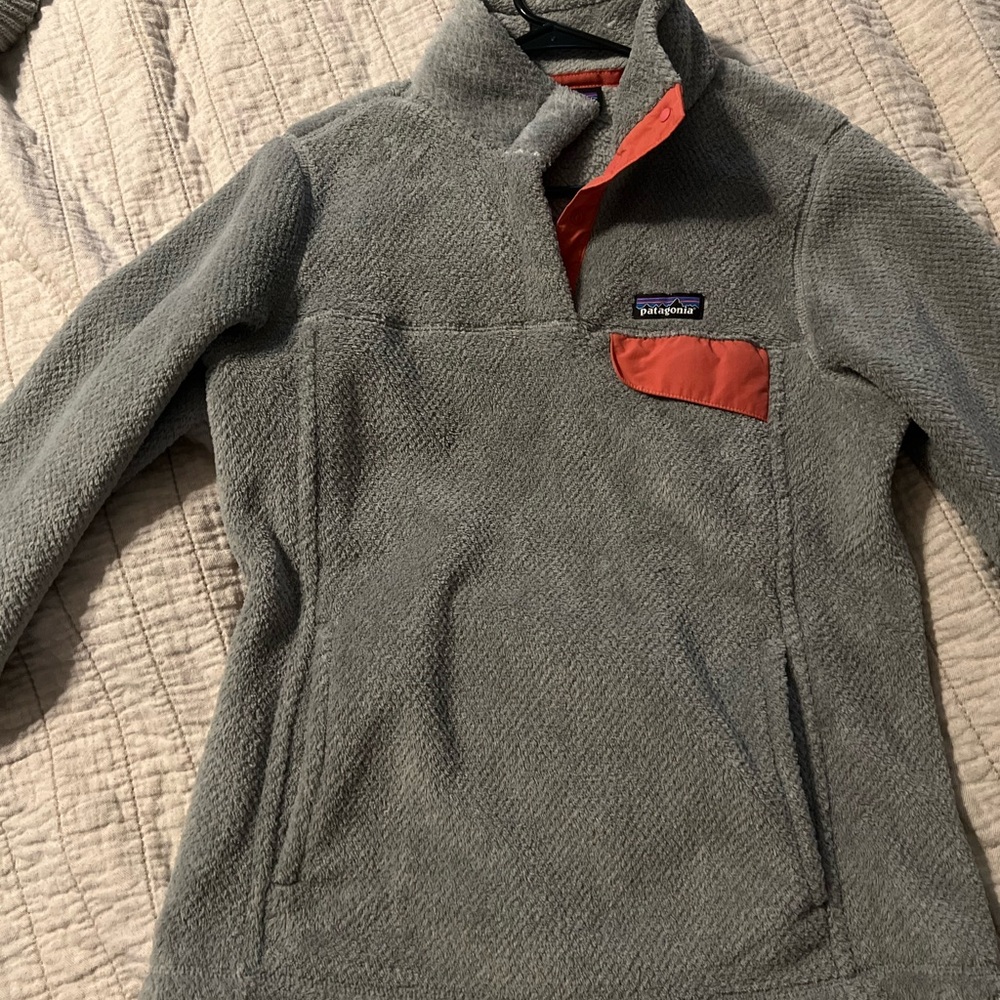 Patagonia Gray Fleece Pullover